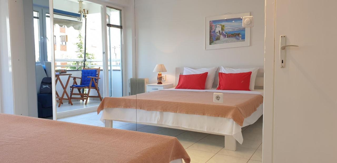 The White Apartment Ohrid Esterno foto