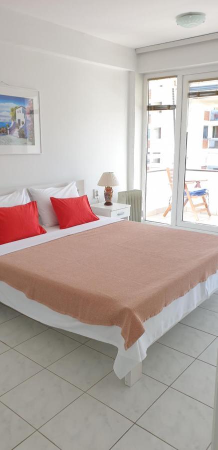The White Apartment Ohrid Esterno foto